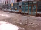 Заброшенный железнодорожный вокзал в оккупированном Донецке