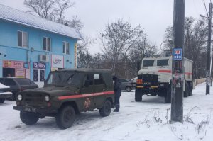 На Харківщині 8-річний хлопчик знайшов гранату біля ігрового майданчика. Фото: "ДСНС"