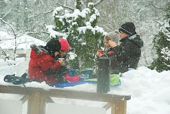 “Майовка” взимку або пікнік на снігу