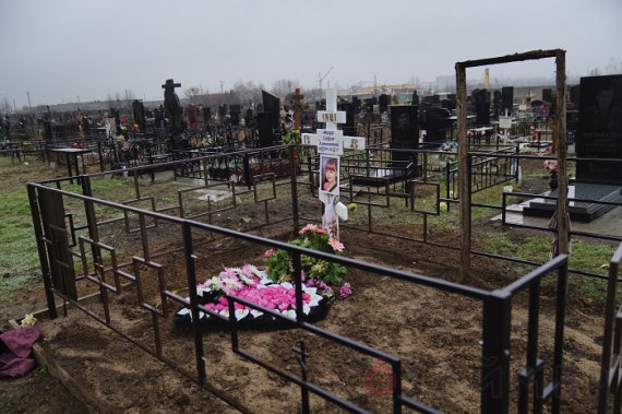 Експерти провели ексгумацію тіл трьох дівчат, які загинули під час пожежі в одеському муніципальному таборі «Вікторія»
