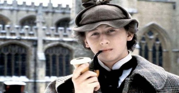 Ніколас Роу у "Молодий Шерлок Холмс" (1985)