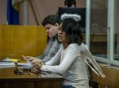 Активистка движения "Фемен" Анжелина Диаш надела на суд "костюм Купидона" 