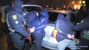 Полиция задержала трех россиян,которые угрожали украинцу. Фото: Нацполиция
