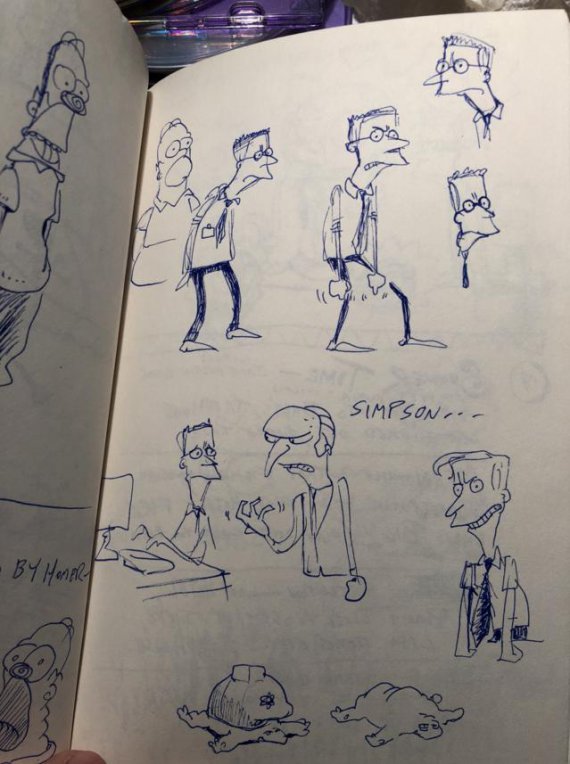 Мультипликатор "Симпсонов" нашел старый блокнот с зарисовками героев популярного мультсериала.