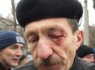 26 лютого 2014 року біля Верховної Ради півострова 12 тис. татар та проукраїнських активістів вийшли на мітинг проти анексії Криму