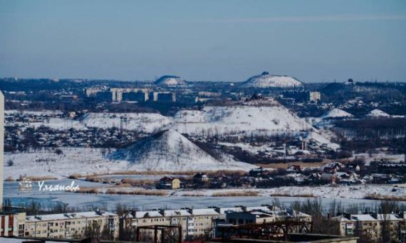 Жители оккупированного Донецкая делятся фотографиями города в социальных сетях. Фото за месяц.