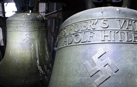 Громада міста Герксгайм-ам Берг проголосувала за збереження церковного дзвону часів доби націонал-соціалізму.