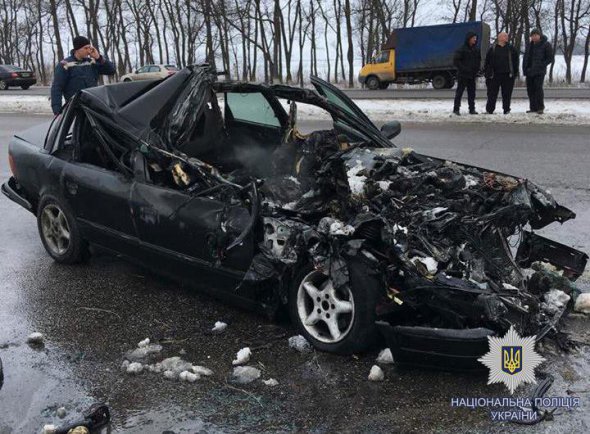 В аварии погибли водитель и три пассажира иномарки - женщины 31, 50, 66 лет