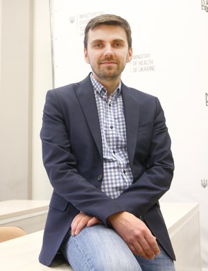 Заступник міністра охорони здоров’я  Павло Ковтонюк: "МОЗ став частиною пілотного проекту реформи держслужби. Створюються нові підрозділи - директорати. Вони мають розробляти політику галузі"