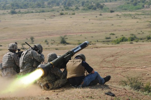 FGM-148 Javelin - американская противотанковая система может появиться в Украине