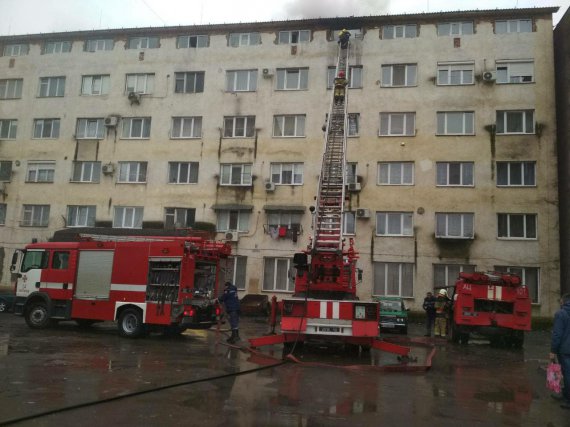 В Ужгороде горело общежитие