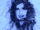 Портрет акторки Ідіни Мензел, яка озвучила Ельзу в мультфільмі "Холодне серце"