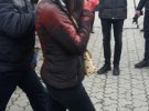 В Ужгороде активисток облили краской