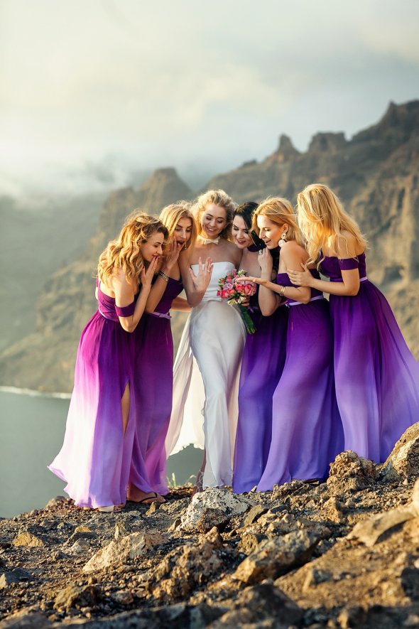 Свадьбу дизайнер устроила на канарском острове Тенерифе