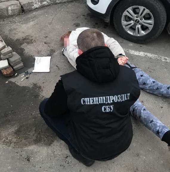 В Одесі СБУ блокувала контрабанду екстазі в Україну 