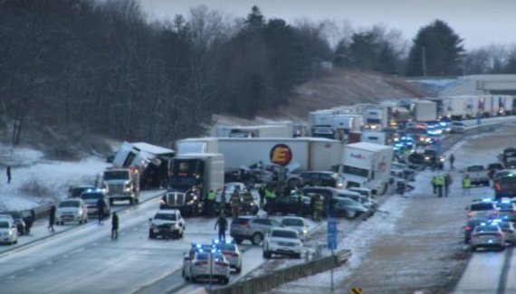 Масова аварія в США