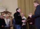 Львовский мэр объявил результаты конкурса на лучшего дворника и вручил награды.