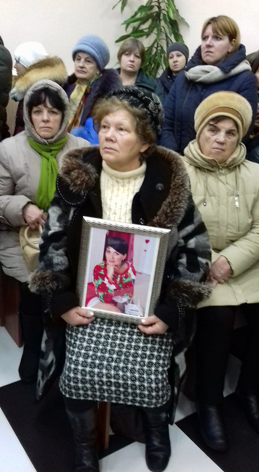 Заказчикам и исполнителям убийства многодетной матери Лилии Гордеевой выбирают меру пресечения в Фастовском районном суде