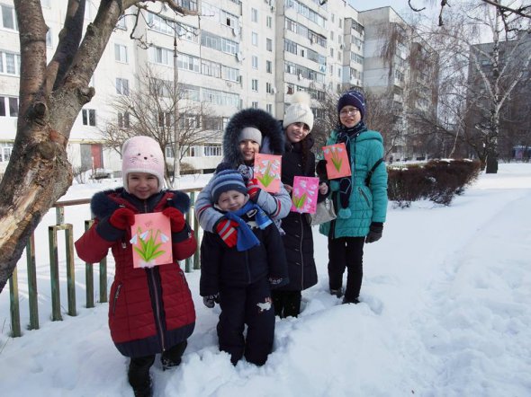 По завершению занятия, каждый ребенок уходит с готовым изделием