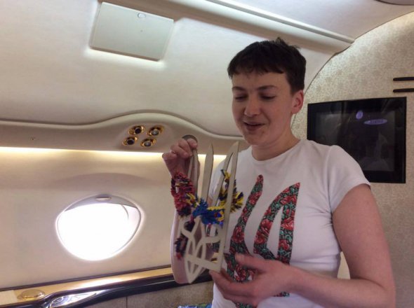 Савченко летить із Росії в Бориспіль президентським літаком