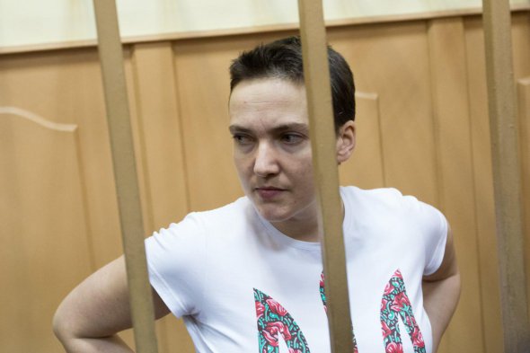 Надежда Савченко ждет приговора в суде города Донецк Ростовской области 22 марта 2016 года