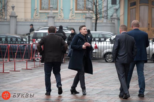 Народные депутаты хотят видеть доказательства "терроризма" Надежды Савченко