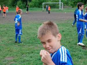 Василь Шептуха з Харкова був капітаном футбольної команди в спортивній школі №72. На столі залишив передсмертну ­записку