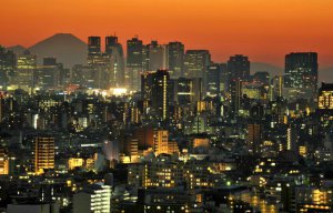 Токио - это город, который становится золотым