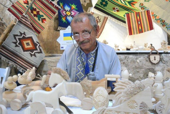 Дмитрий Кудря - мастер художественной обработки древесины