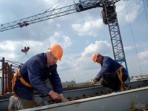 Ринок праці Ізраїлю переважно зацікавлений у будівельниках. Чекають 10-15 тис. українських фахівців із підтвердженою кваліфікацією.