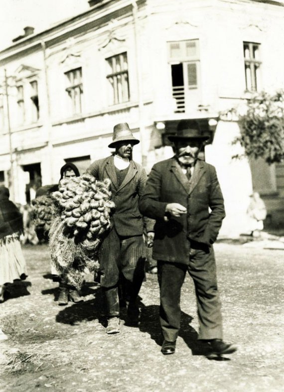 Мешканці Золочева, 1934 