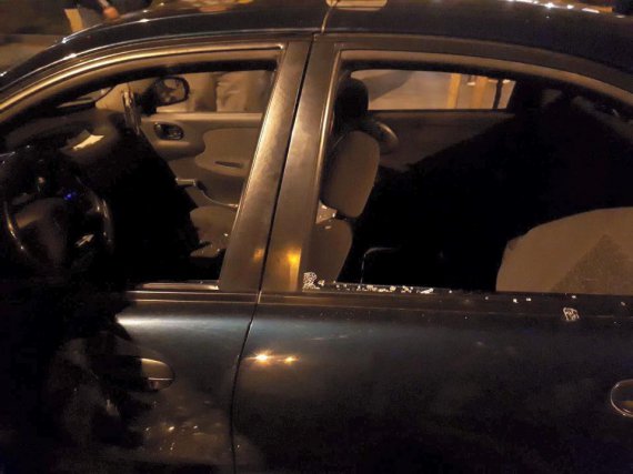 У Львові розтрощили автомобіль таксі.