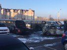 В Києві згоріло 5 авто на іноземній реєстрації