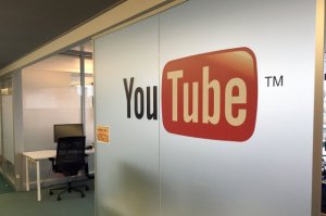 У штаб-квартирі YouTube в Каліфорнії сталася стрілянина. Фото: Аif