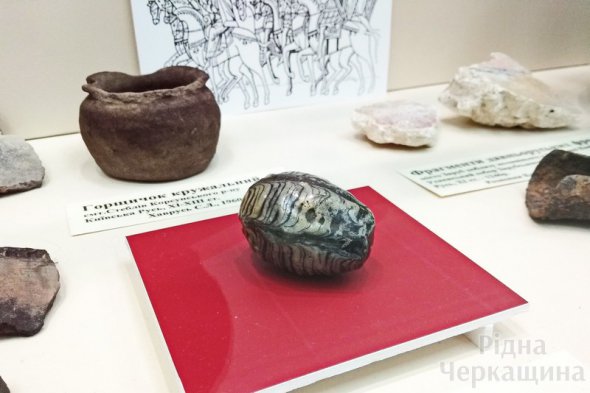 Самой старой писанке из Черкасского археологического музея 900 лет