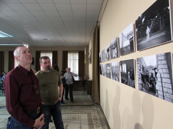 В Полтаве показали 50 фотографий из промзоны в Авдеевке в 2016