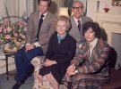 1976 год: Маргарет Тэтчер с мужем и детьми 