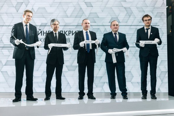 Оновлений автосалон "Лексус Львів" відкрився 15 березня 2018 року у Львові