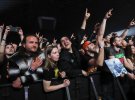 Фанаты Helloween в ожидании шоу