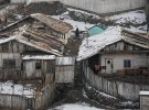 Реальная жизнь в КНДР на фоне соседнего Китая