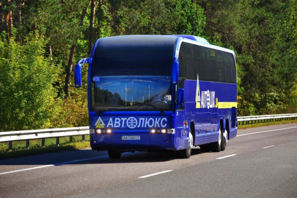 Компанія "Автолюкс" за 2 роки перевезла пільговиків більше ніж на 2 мільйони гривень