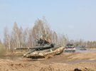 Взвод 14 механізованої бригади на танках Т-84 "Оплот" готується до танкового біатлону НАТО