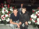 Малотній бойовик Максим Глусенко з батьком Олександром Глусенком.