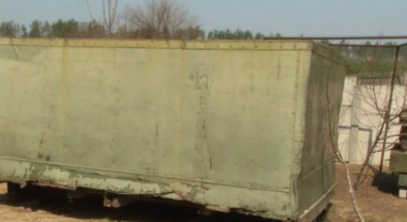 Вантажівка, яку забрав волонтер у військових з Авдіївки