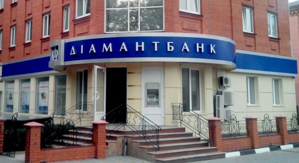 По состоянию на март 2017 года основным акционером Диамантбанка считали юриста и предпринимателя Игоря Керезя - 44,5% акций. 