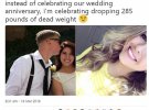 "Вместо того чтобы праздновать годовщину свадьбы, я отмечаю потерю 285 фунтов лишнего веса", - написала Андреа в своем Twitter 14 марта
