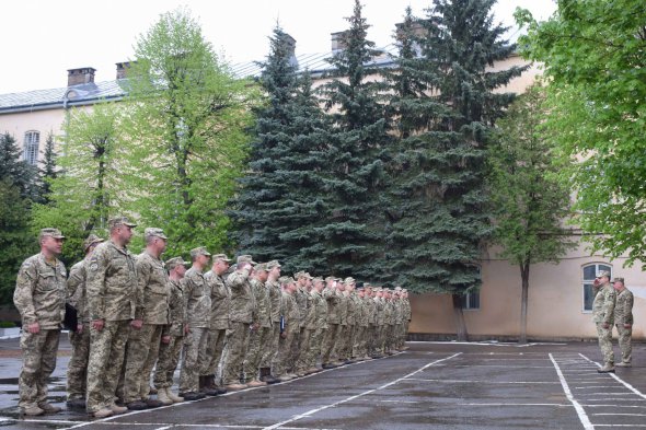 Наступний етап – мають створюватись всі відповідні структурні підрозділи, скоріш за все це будуть центри матеріально-технічного забезпечення