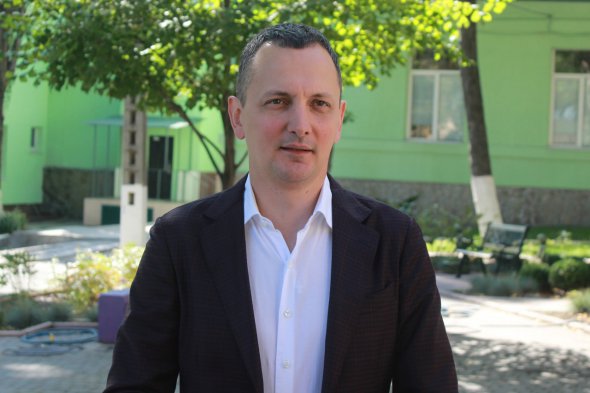 Советник председателя Днепропетровской ОГА Юрий Голик рассказал о реконструкции школ области