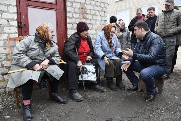 За попередніми підрахунками, якщо мінімальна зарплата зросте до 4200 грн, то пенсія збільшиться близько на 200 грн. 