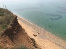 Крымский пляж оккупанты превратили в карьер